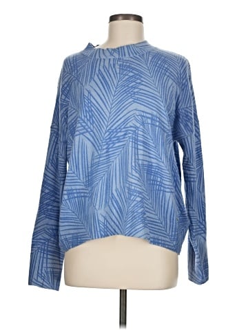 Vineyard Vines Pullover Sweater (view 1)