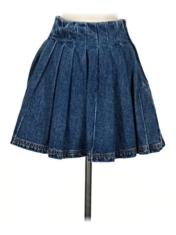 Self-Portrait Pleated jean skirt (view 2)