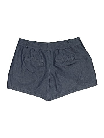 Elle Shorts (view 2)
