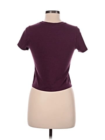 Old Navy Short Sleeve T-Shirt (view 2)