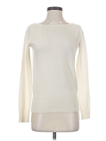 Neiman Marcus Cashmere Pullover Sweater (view 1)