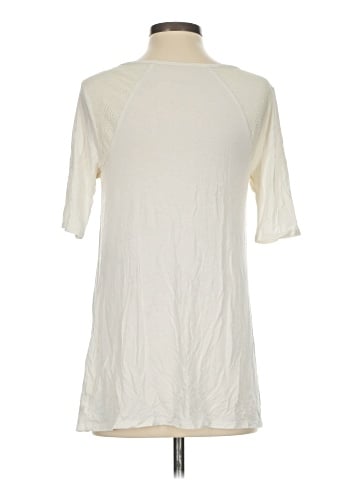 Liz Lange Maternity Short Sleeve Top (view 2)