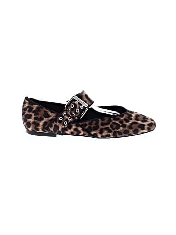 Zara Flats (view 1)
