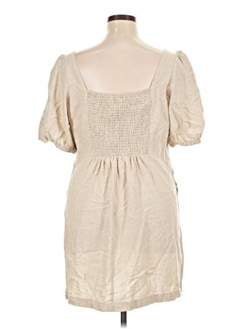 Old Navy Casual Dress (view 2)