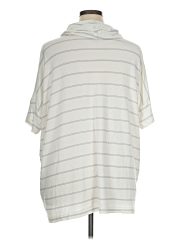 Ann Taylor LOFT Outlet Short Sleeve Top (view 2)