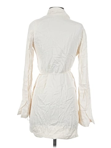 Zara Trenchcoat (view 2)
