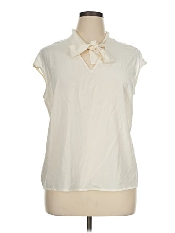 St. John Short Sleeve Blouse (view 1)