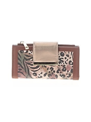 Unbranded Wallet (view 1)