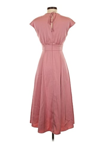 Gal Meets Glam Casual Dress (view 2)