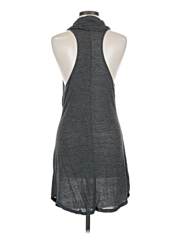 Tresics Sleeveless T-Shirt (view 2)