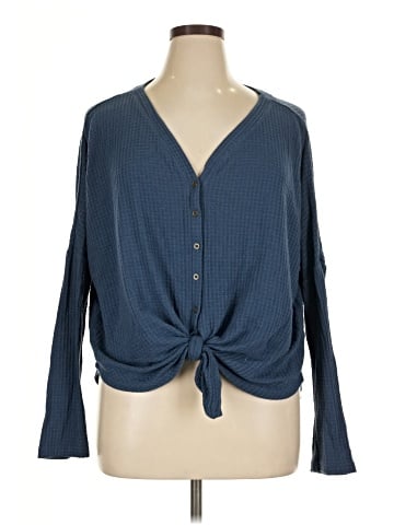 a.n.a. A New Approach Long Sleeve Blouse (view 1)
