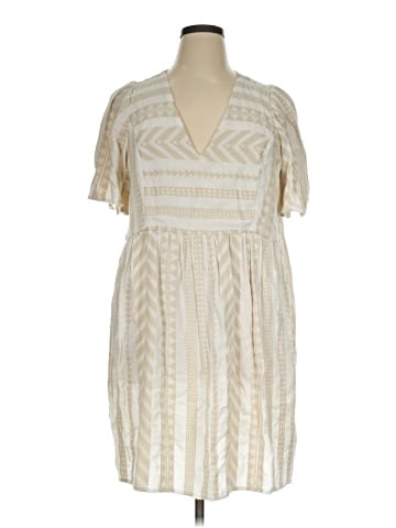 Old Navy Casual Dress (view 1)