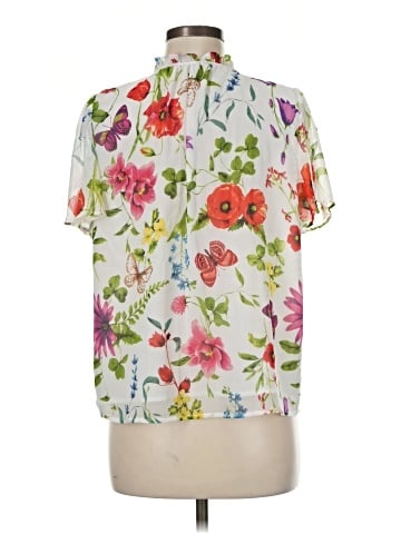 Cupcakes & Cashmere Short Sleeve Blouse (view 2)