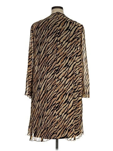 Teri Jon by Rickie Freeman Casual Dress (view 2)