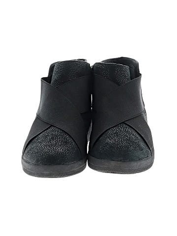 FitFlop Ankle Boots (view 2)