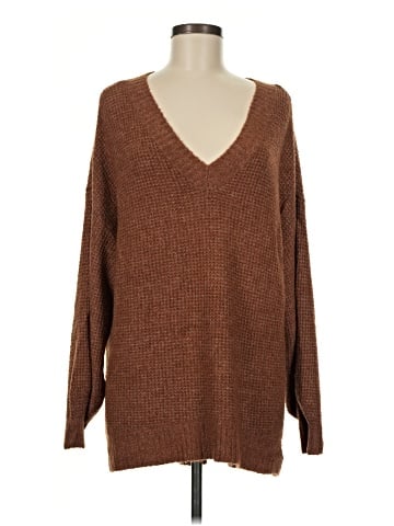 American Eagle Outfitters Pullover Sweater (view 1)