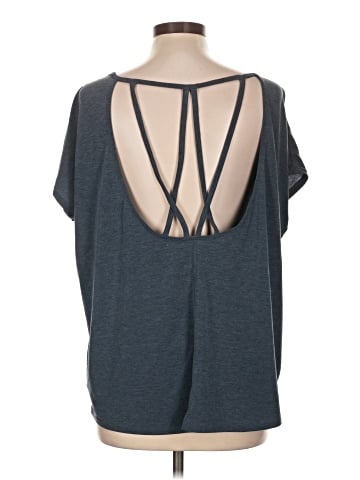 Gap Fit Short Sleeve T-Shirt (view 2)