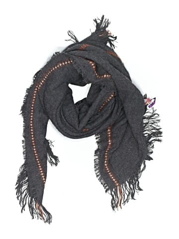 Universal Thread Scarf (view 1)