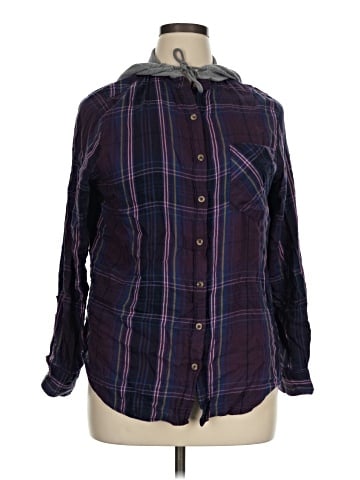 Mudd Long Sleeve Button-Down Shirt (view 1)