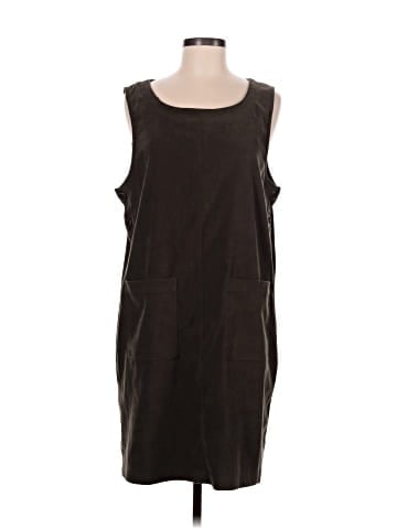 Amanda Smith Casual Dress (view 1)