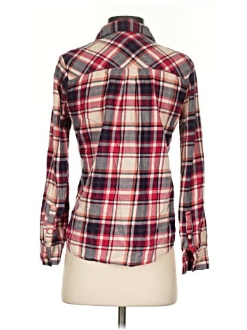 Forever 21 Long Sleeve Button-Down Shirt (view 2)
