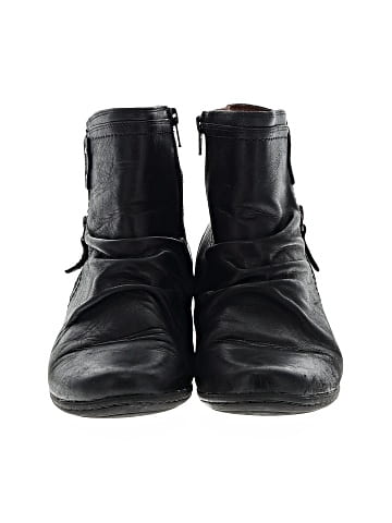Cobb Hill Ankle Boots (view 2)