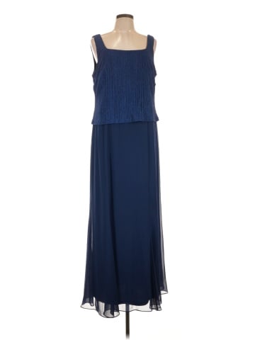 Alex Evenings Casual Dress (view 1)