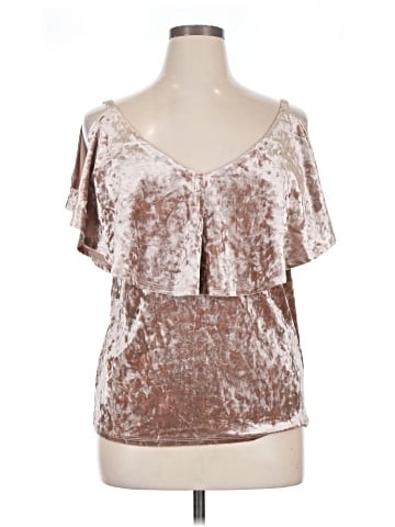 Cable & Gauge Short Sleeve Top (view 1)