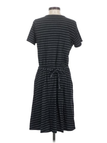 Old Navy Casual Dress (view 2)