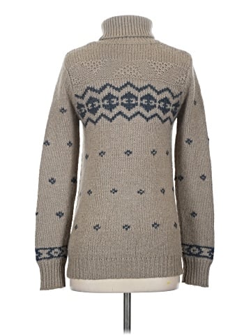 Thursday Island Pullover Sweater (view 2)
