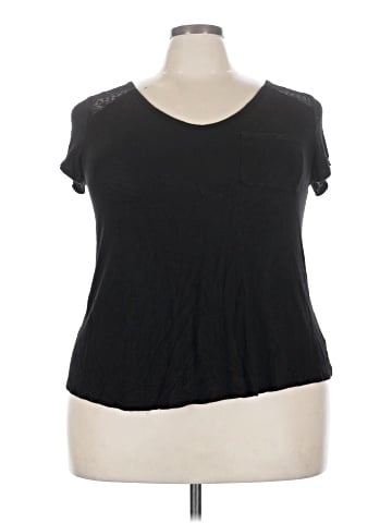 No Boundaries Short Sleeve T-Shirt (view 1)