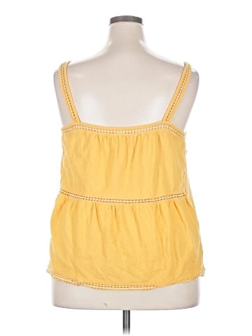 Time and Tru Sleeveless Top (view 2)