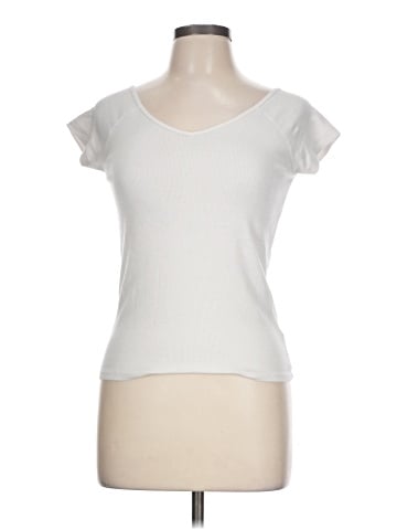 American Eagle Outfitters Short Sleeve T-Shirt (view 1)