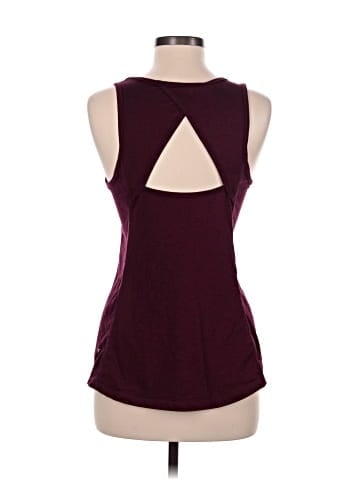 Active by Old Navy Tank Top (view 2)