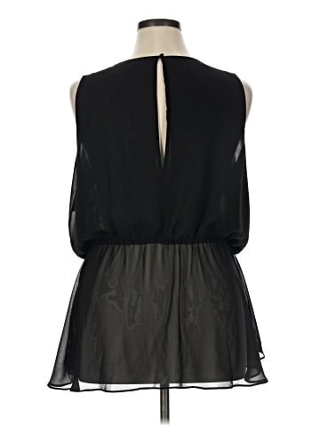 Bisou Bisou Sleeveless Blouse (view 2)
