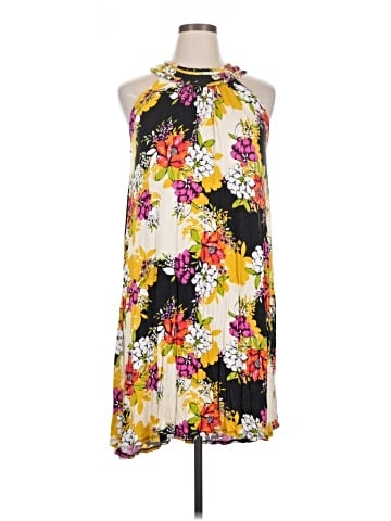 Cupio Casual Dress (view 1)