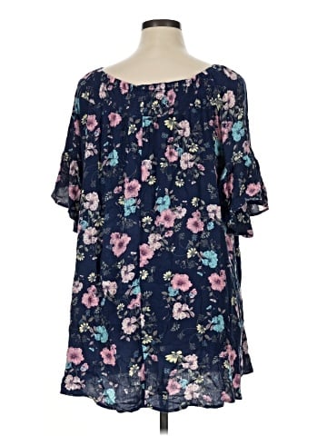 a.n.a. A New Approach Short Sleeve Blouse (view 2)