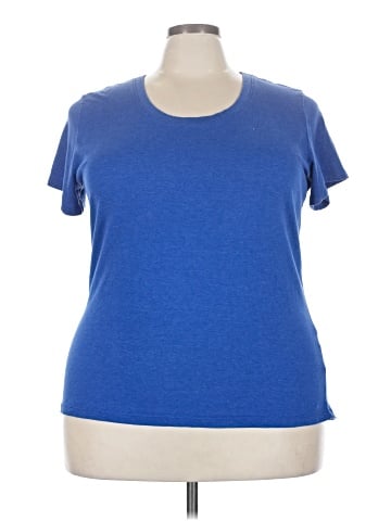 District. Active T-Shirt (view 1)