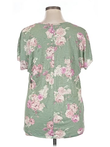 Lane Bryant Short Sleeve T-Shirt (view 2)
