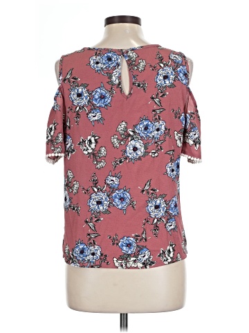 Lily White Short Sleeve Blouse (view 2)