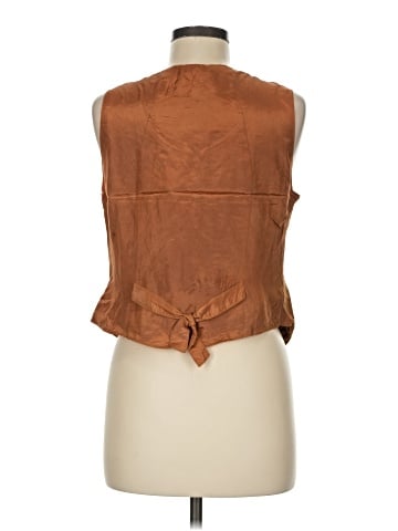 DANIER Vest (view 2)