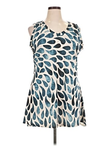 Lily by Firmiana Casual Dress (view 1)