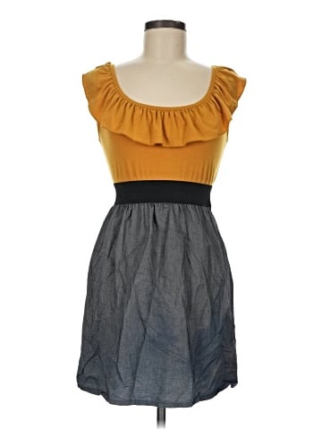 Xhilaration Casual Dress (view 1)