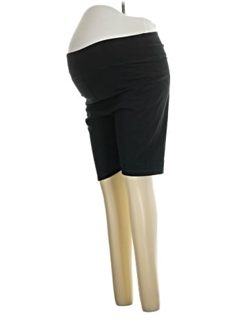 Gap Shorts (view 1)