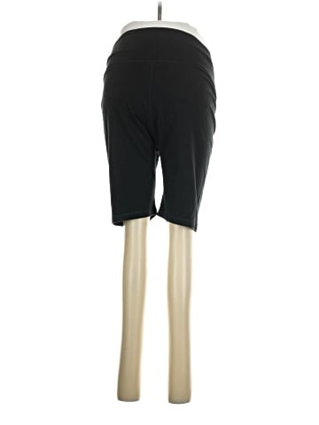 Gap Shorts (view 2)