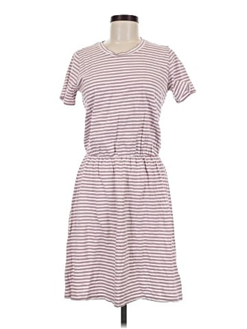 Old Navy Casual Dress (view 1)