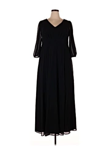 Newbury Street Casual Dress (view 1)