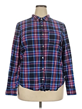 Gap Outlet Long Sleeve Button Down Shirt