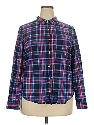 Gap Outlet Long Sleeve Button-Down Shirt (view 1)