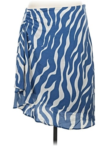 Abercrombie & Fitch Casual Skirt (view 1)
